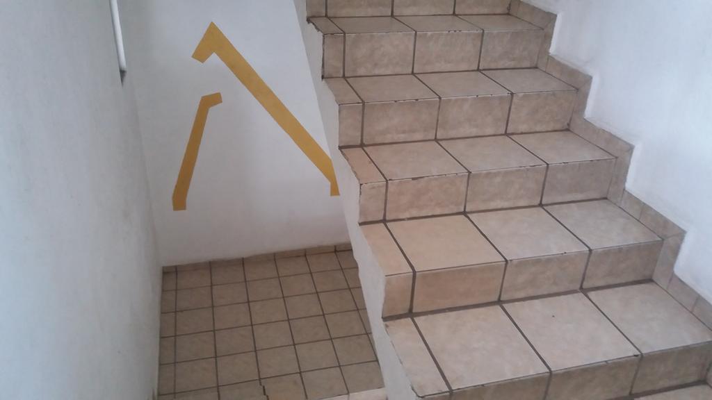 Hostal Avante Toluca Bagian luar foto